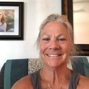 Meet your Posher, Jeanne